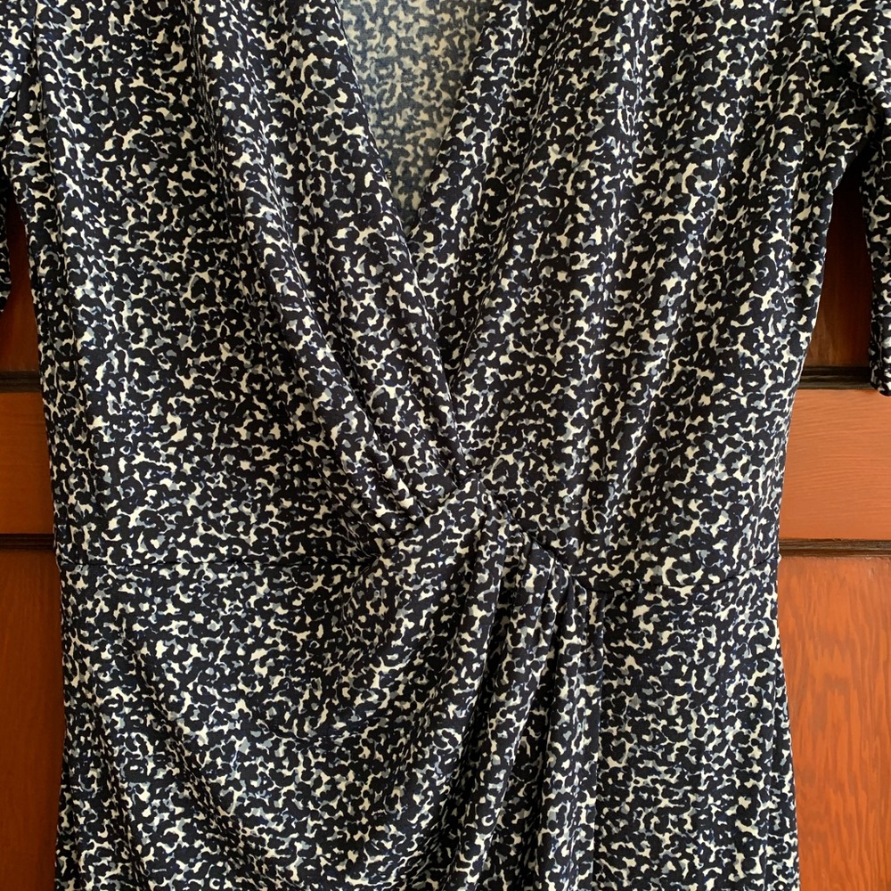 NEW Banana Republic Print Wrap Dress - Picture 4 of 5